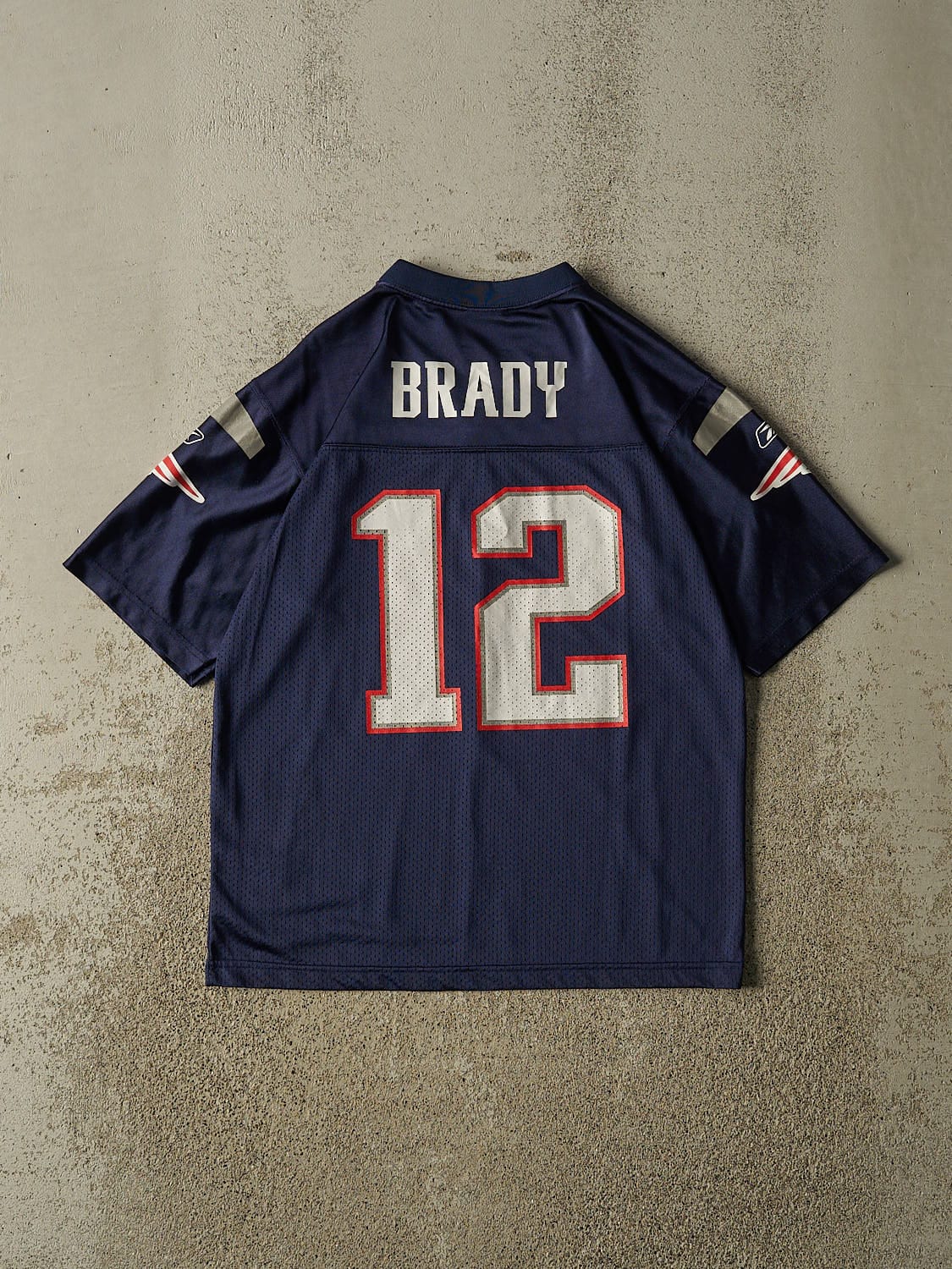 Vintage Y2K Navy Blue New England Patriots #12 Tom Brady Football Jersey (S/M)
