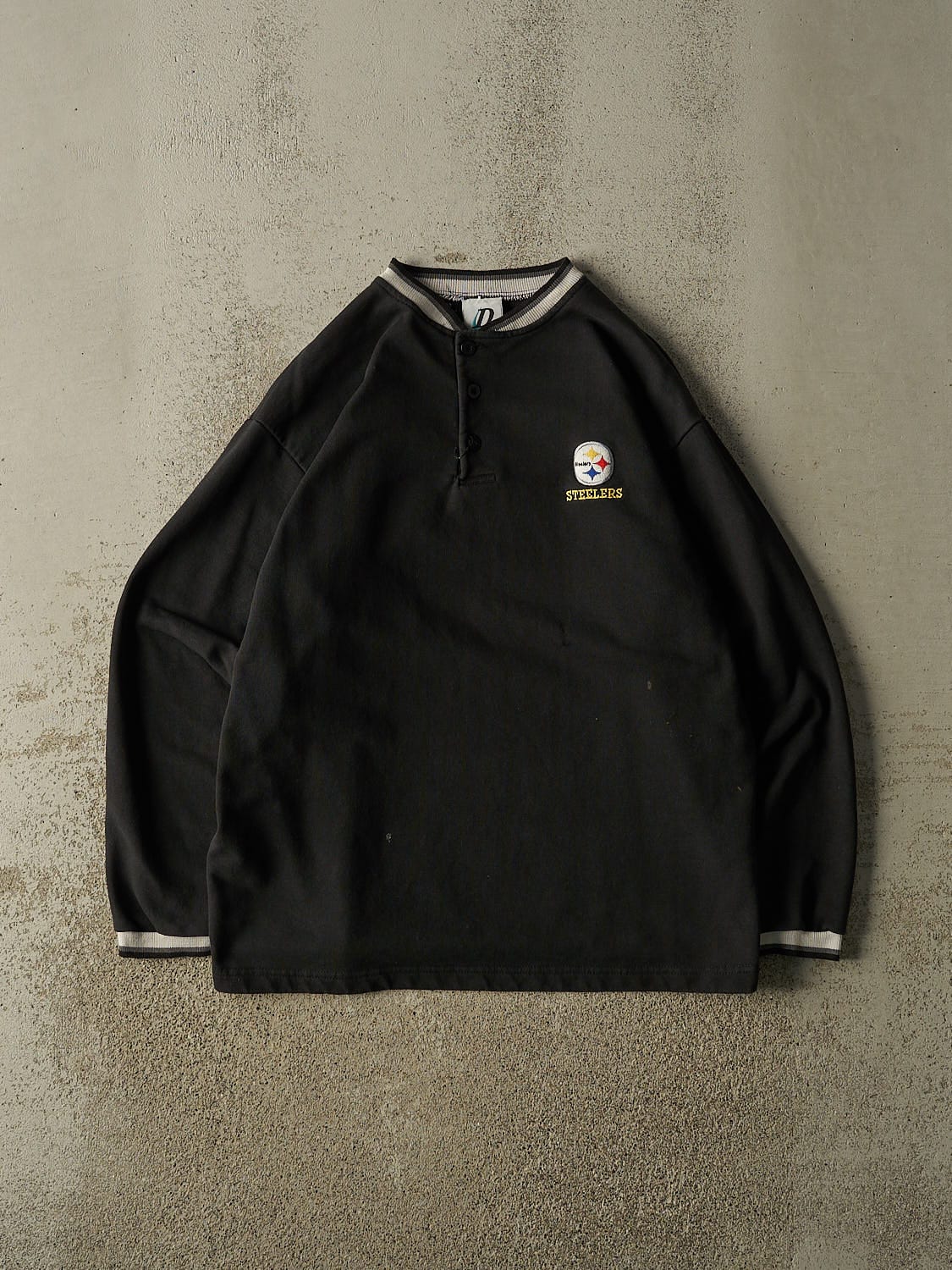 Vintage 90s Black Pittsburgh Steelers Quarter Button Lightweight Sweater (L/XL)
