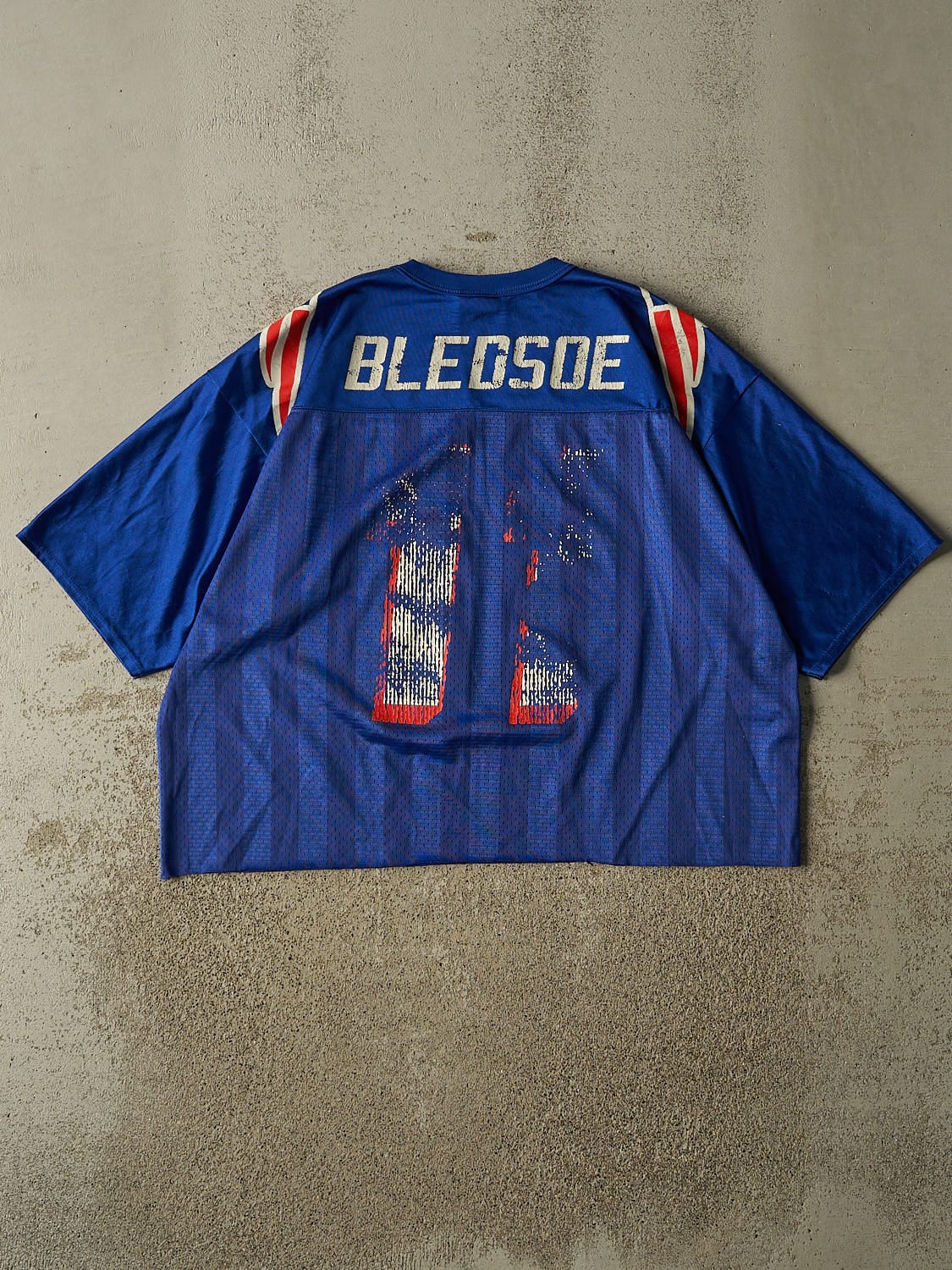 Vintage 90s Blue New England Patriots #11 Bledsoe Cropped Football Jersey (L/XL)