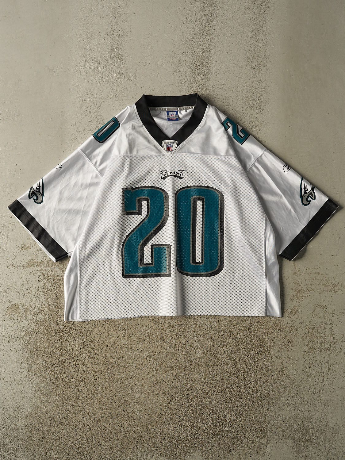 Vintage Y2K White Philadelphia Eagles #20 Dawkins Cropped Football Jersey (L/XL)