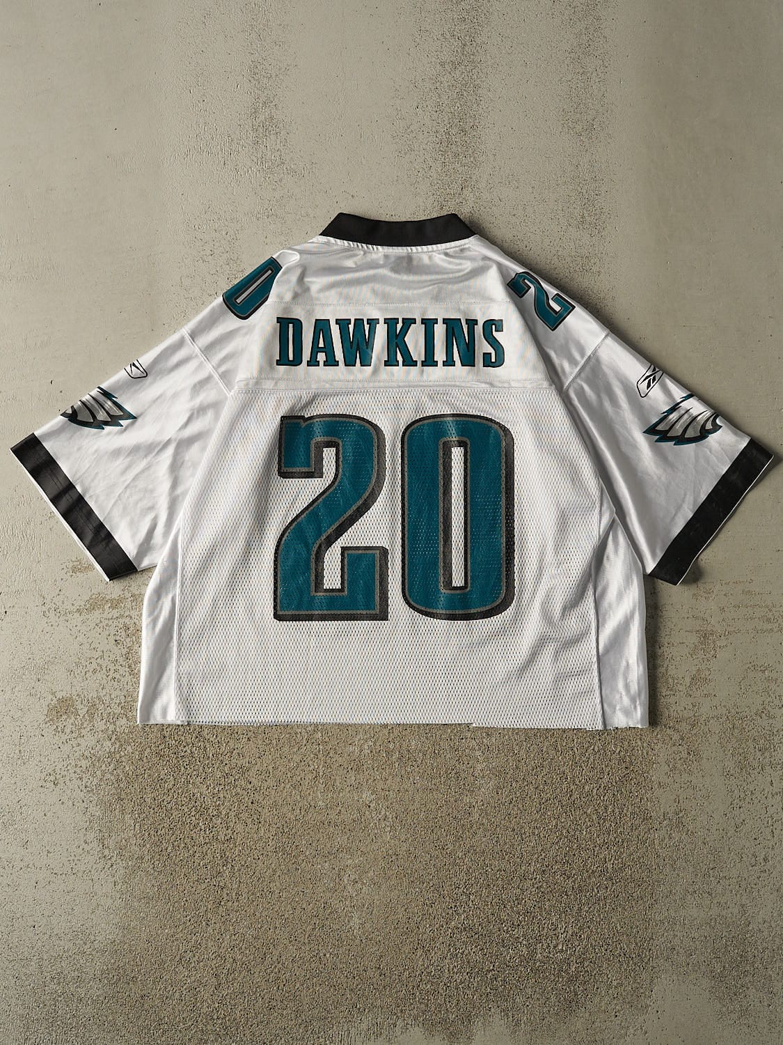 Vintage Y2K White Philadelphia Eagles #20 Dawkins Cropped Football Jersey (L/XL)