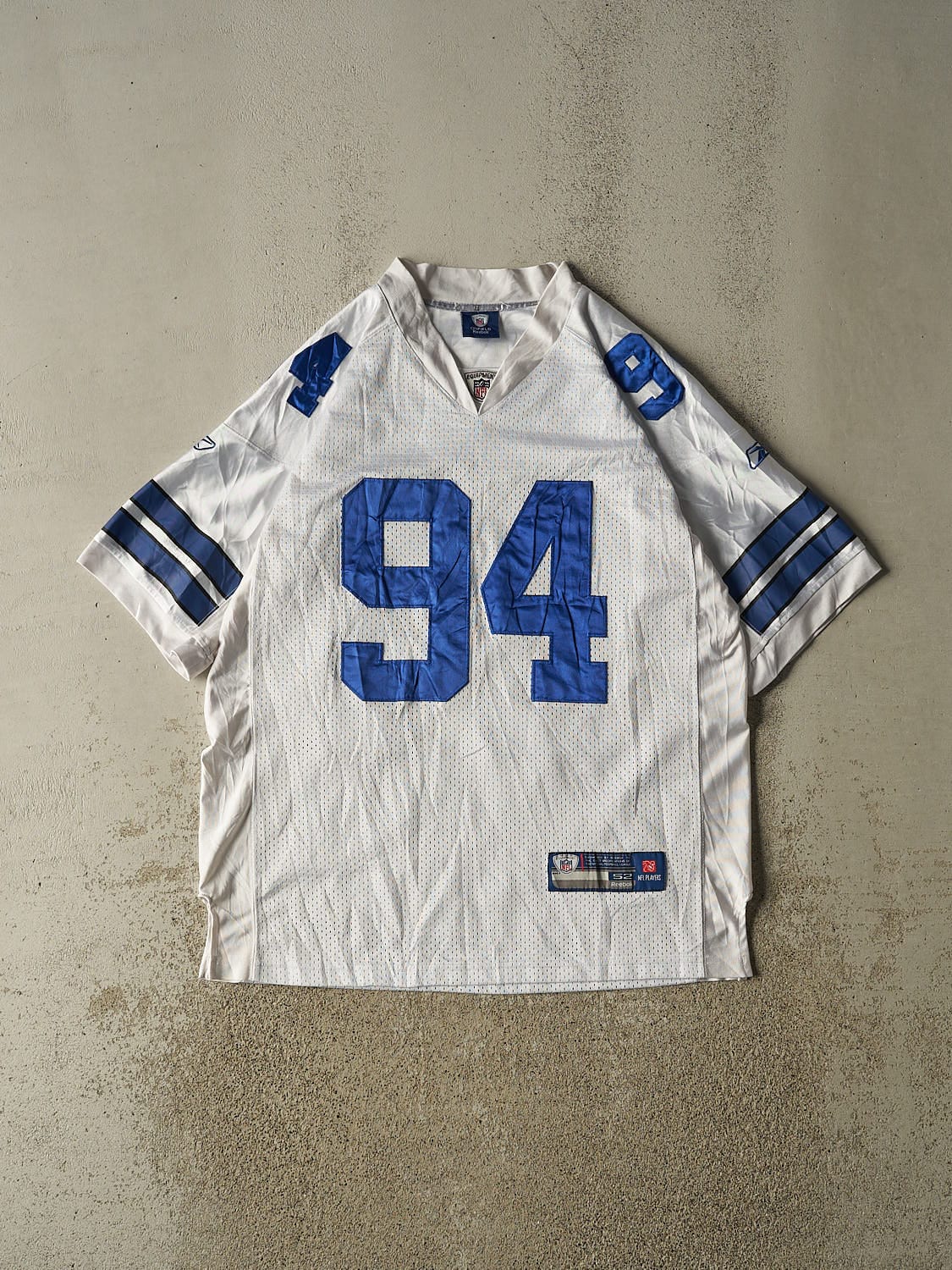 Vintage Y2K White Dallas Cowboys #94 Ware Football Jersey (XXL)