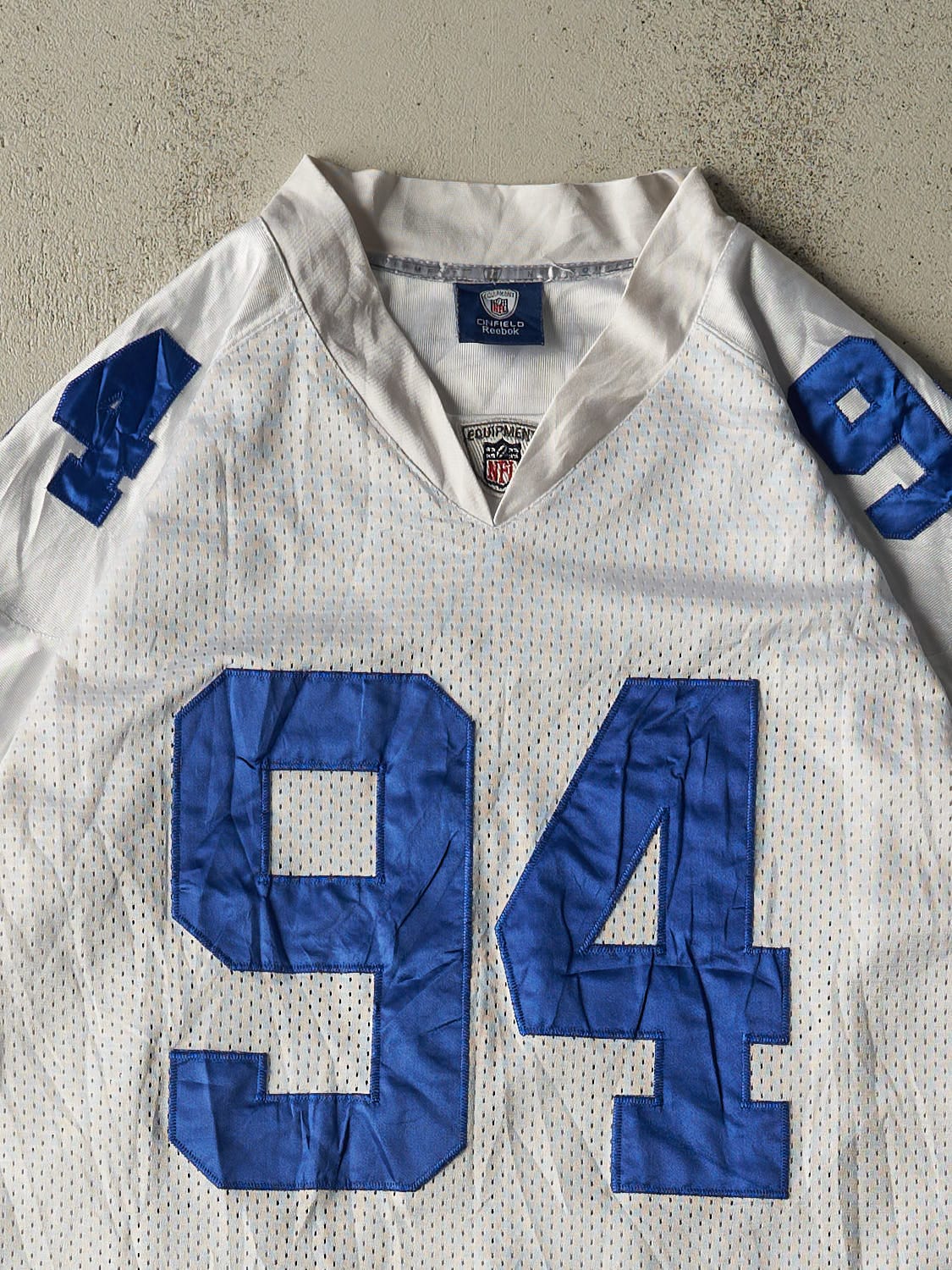 Vintage Y2K White Dallas Cowboys #94 Ware Football Jersey (XXL)