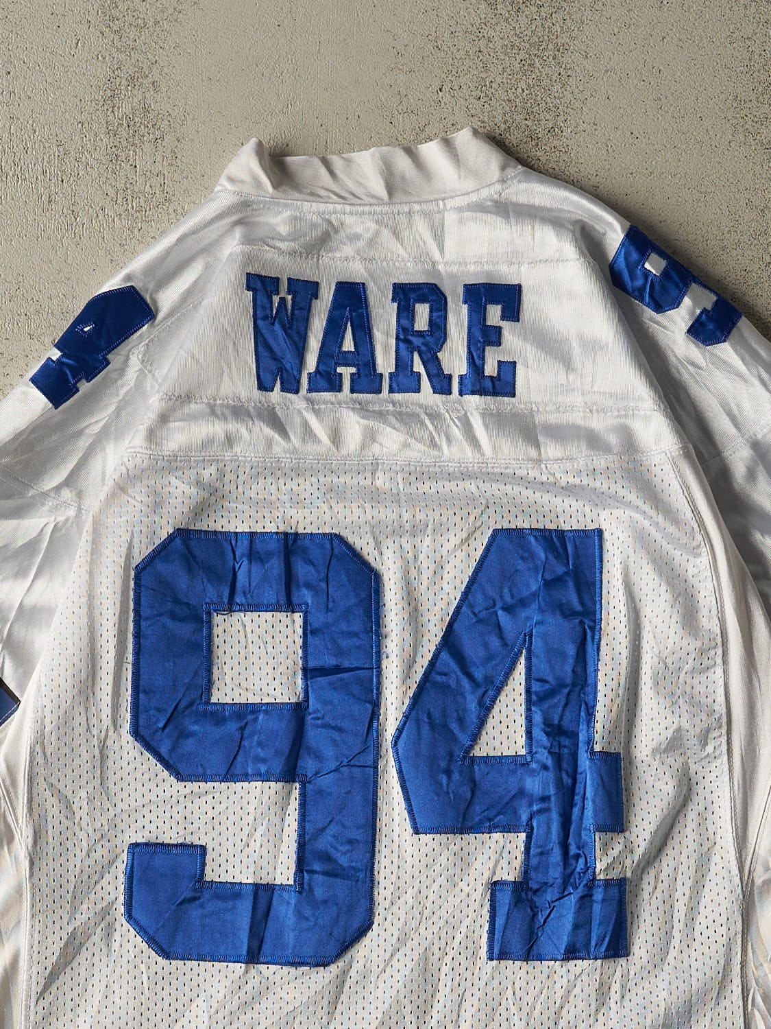Vintage Y2K White Dallas Cowboys #94 Ware Football Jersey (XXL)
