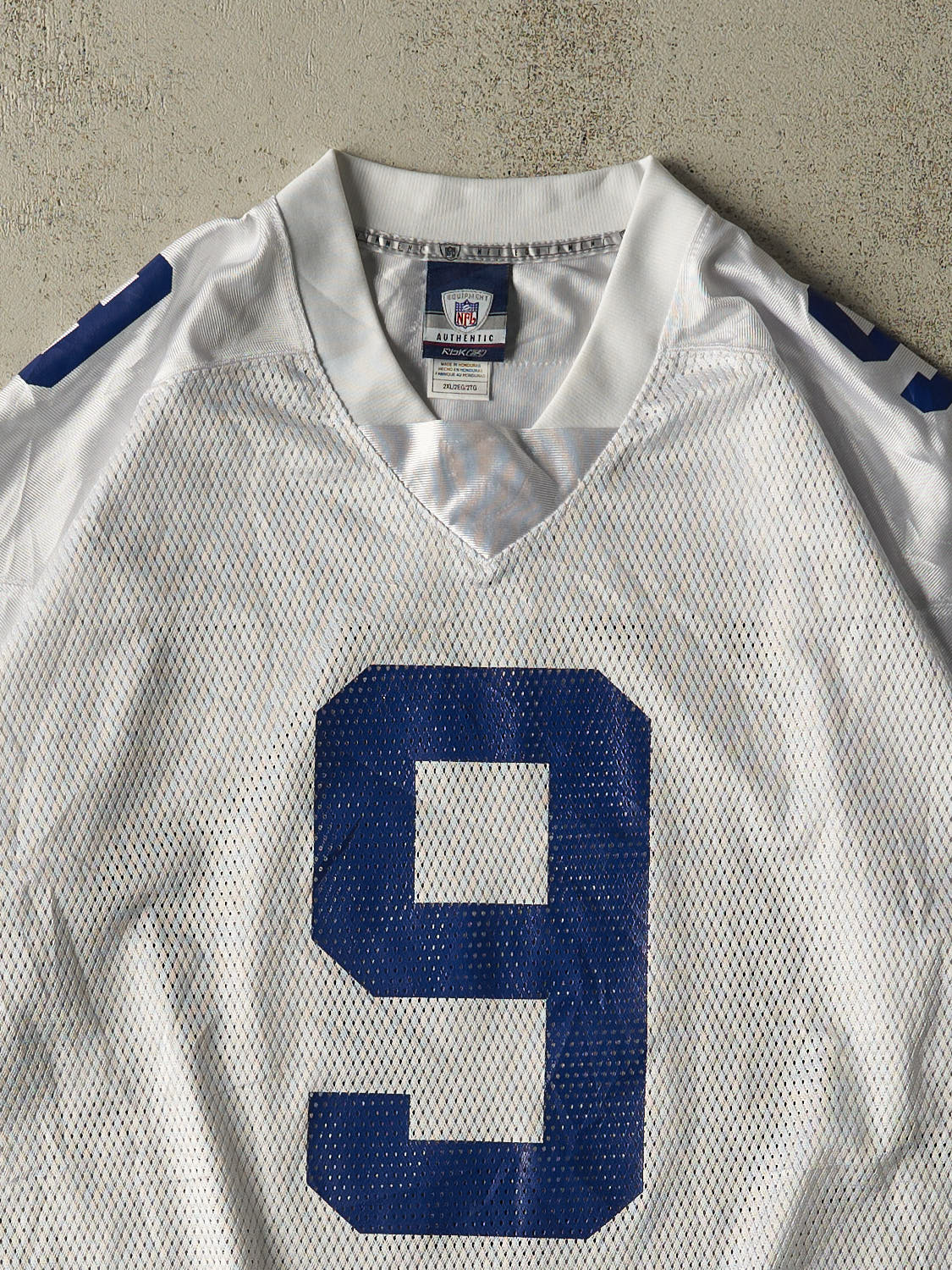 Vintage Y2K White Dallas Cowboys #9 Romo Cropped Football Jersey (XL/XXL)