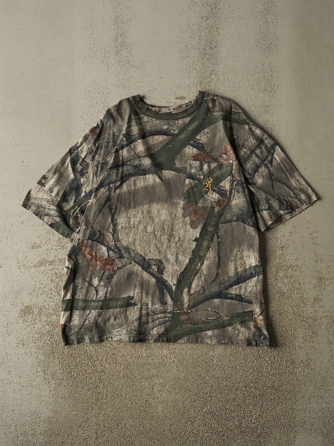 Vintage Y2K Camo Browning Embroidered Pocket Tee (L/XL)