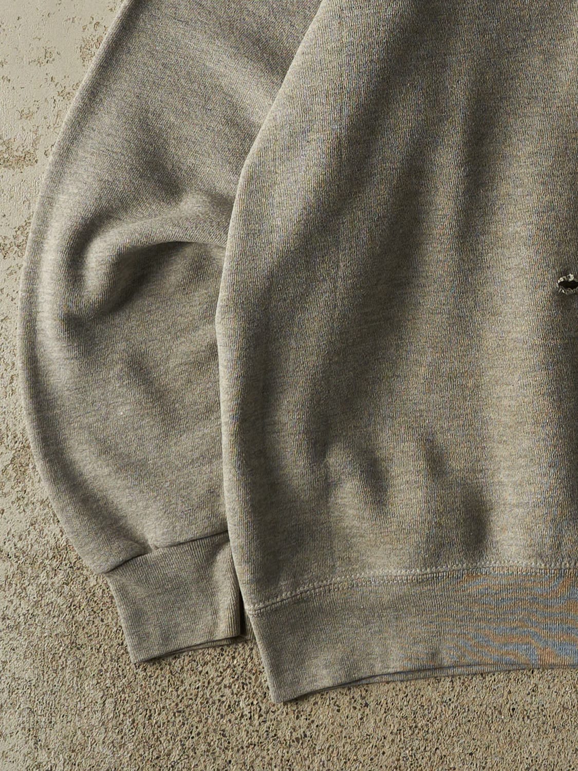 Vintage 90s Grey New England Patriots Embroidered Crewneck (XL)