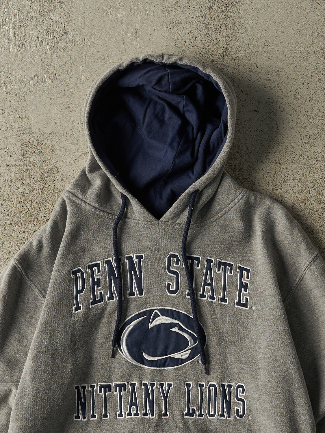 Vintage Y2K Grey Penn State University Embroidered Hoodie (XS/S)