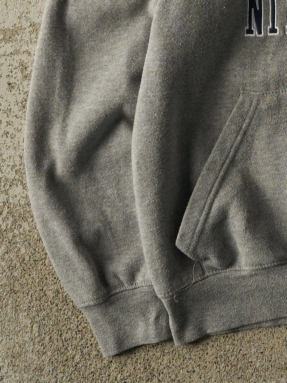 Vintage Y2K Grey Penn State University Embroidered Hoodie (XS/S)