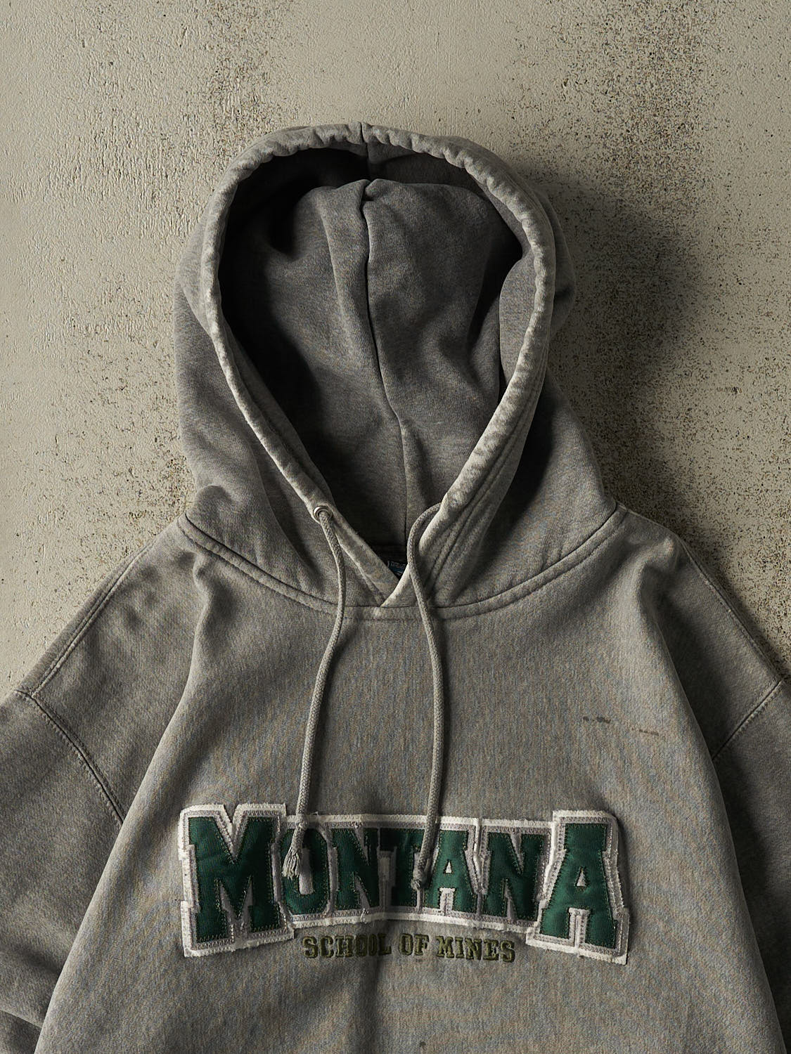 Vintage 90s Grey Montana School of Mines Embroidered Hoodie (L)