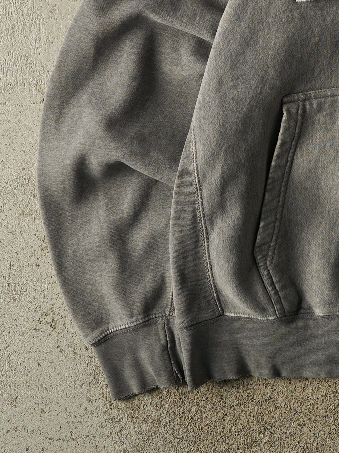 Vintage 90s Grey Montana School of Mines Embroidered Hoodie (L)