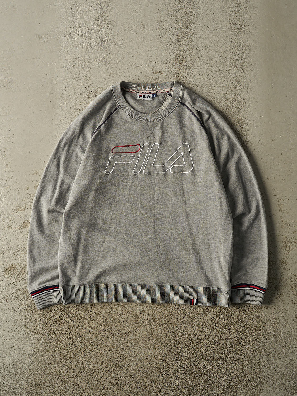 Vintage Y2K Grey Fila Embroidered Crewneck (M)