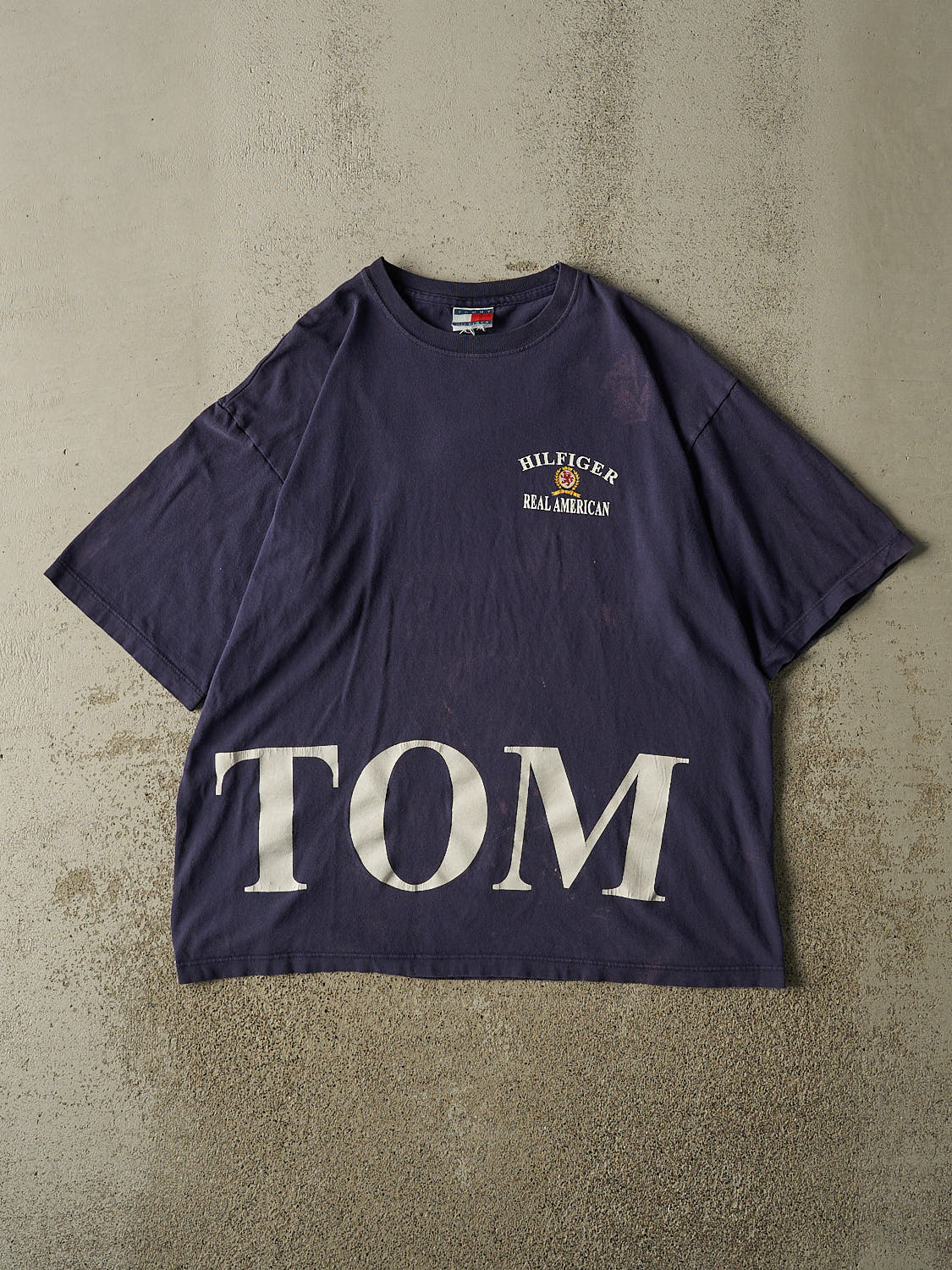 Vintage 90s Navy Blue Tommy Hilfiger Wrap Around Logo Tee (L/XL)