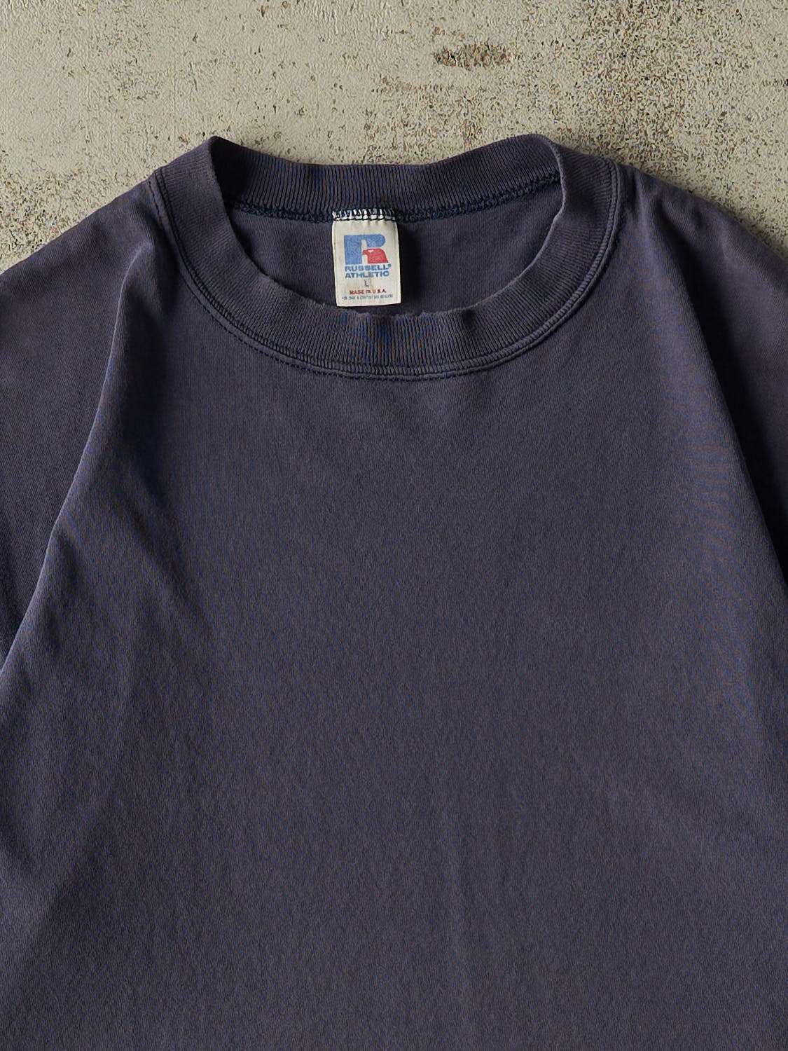 Vintage 90s Sun Faded Navy Russell Athletic Blank Tee (L/XL)