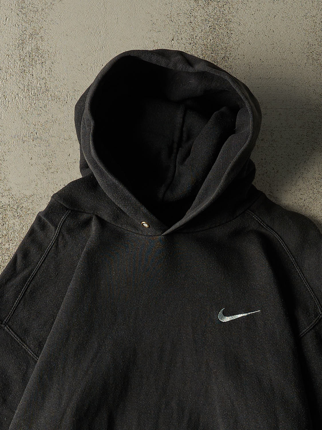 Vintage 90s Black Nike Embroidered Hoodie (M/L)