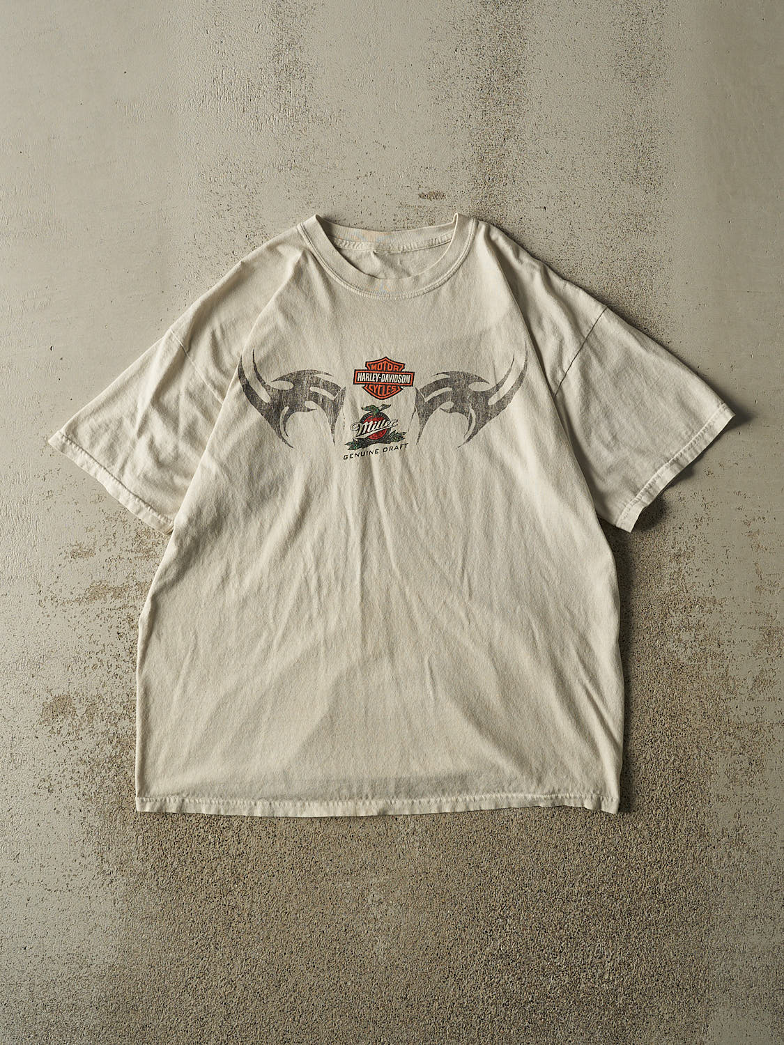 Vintage Y2K Beige Harley Davidson Miller Genuine Draft Tee (L/XL)