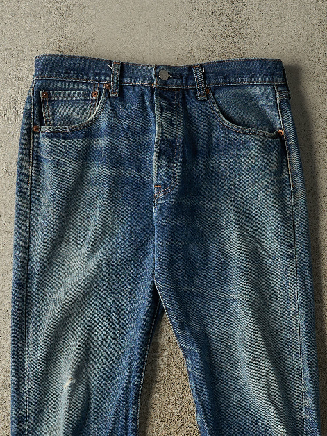 Vintage Y2K Dark Wash Levi's 501 Jeans (32x29)