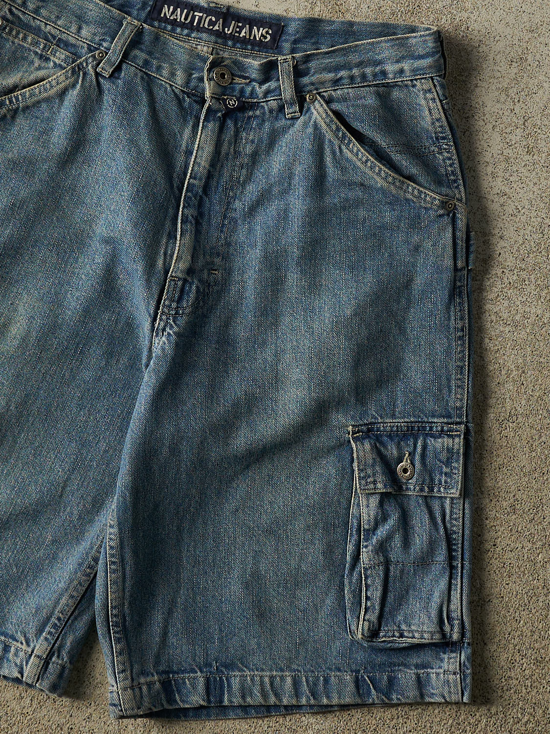 Vintage 90s Mid Wash Nautica Cargo Jean Shorts (32x11.5)