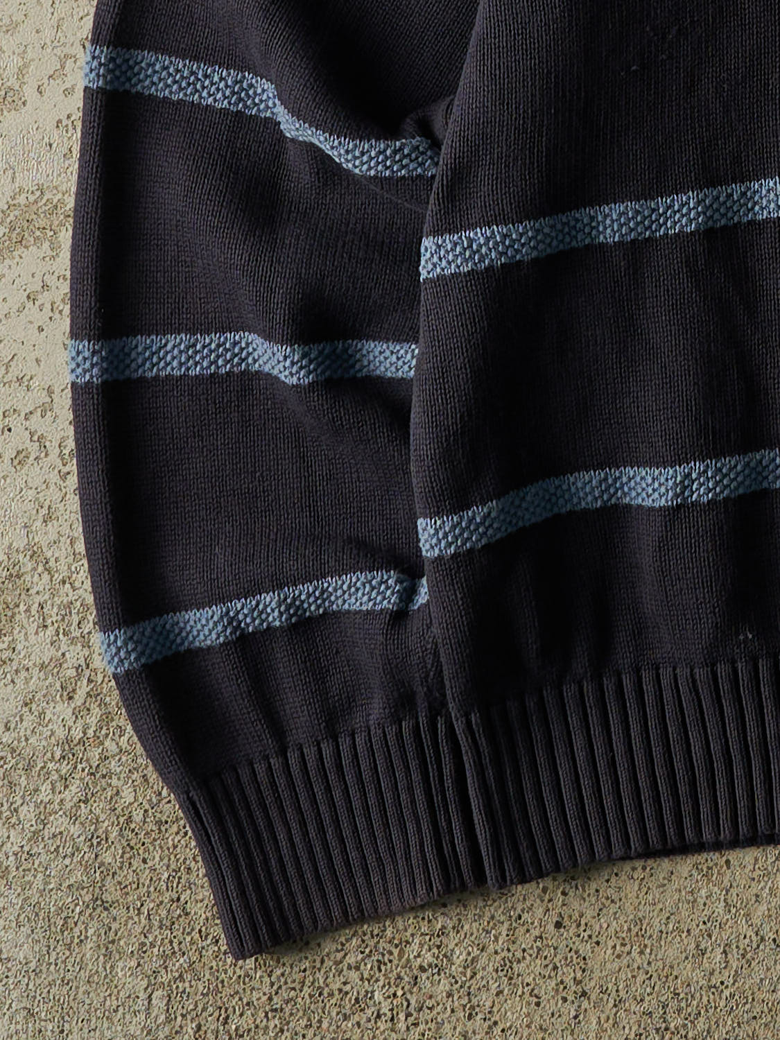 Vintage Y2K Navy Blue Tommy Hilfiger Striped Knit (M/L)