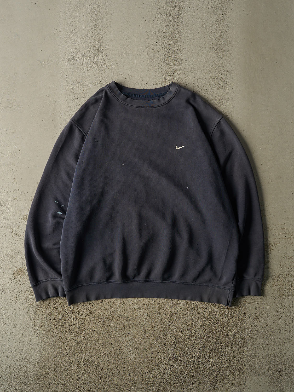 Vintage Y2K Faded Navy Nike Embroidered Crewneck (XL/XXL)