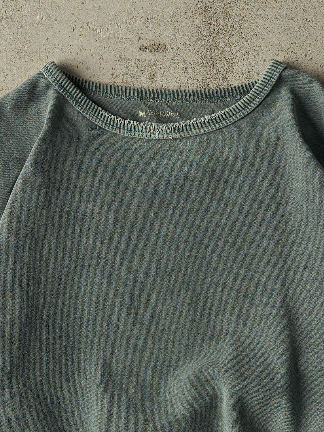 Vintage Y2K Washed Green Wind River Blank Crewneck (XL/XXL)