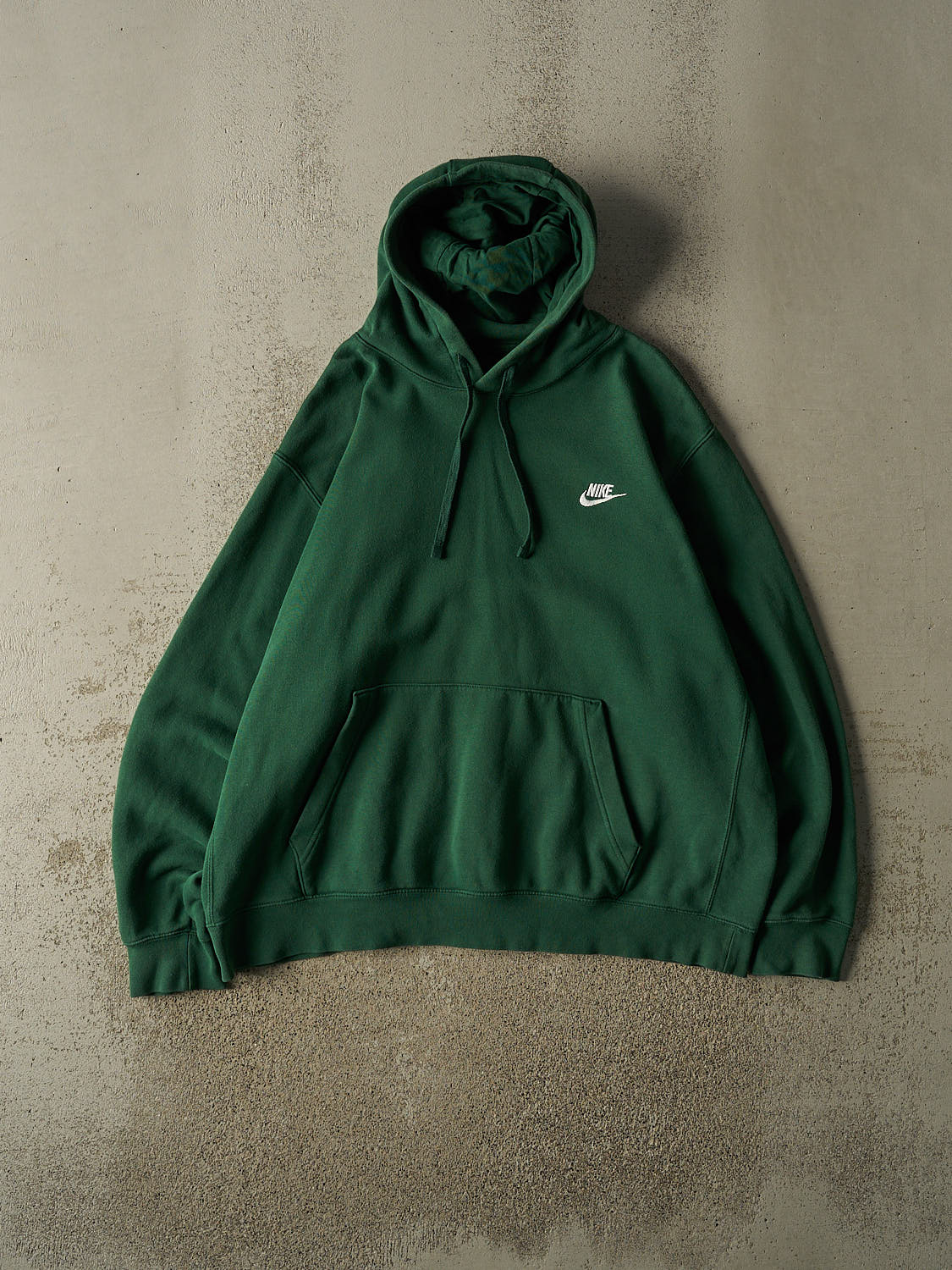 Vintage Y2K Green Nike Embroidered Hoodie (XL/XXL)