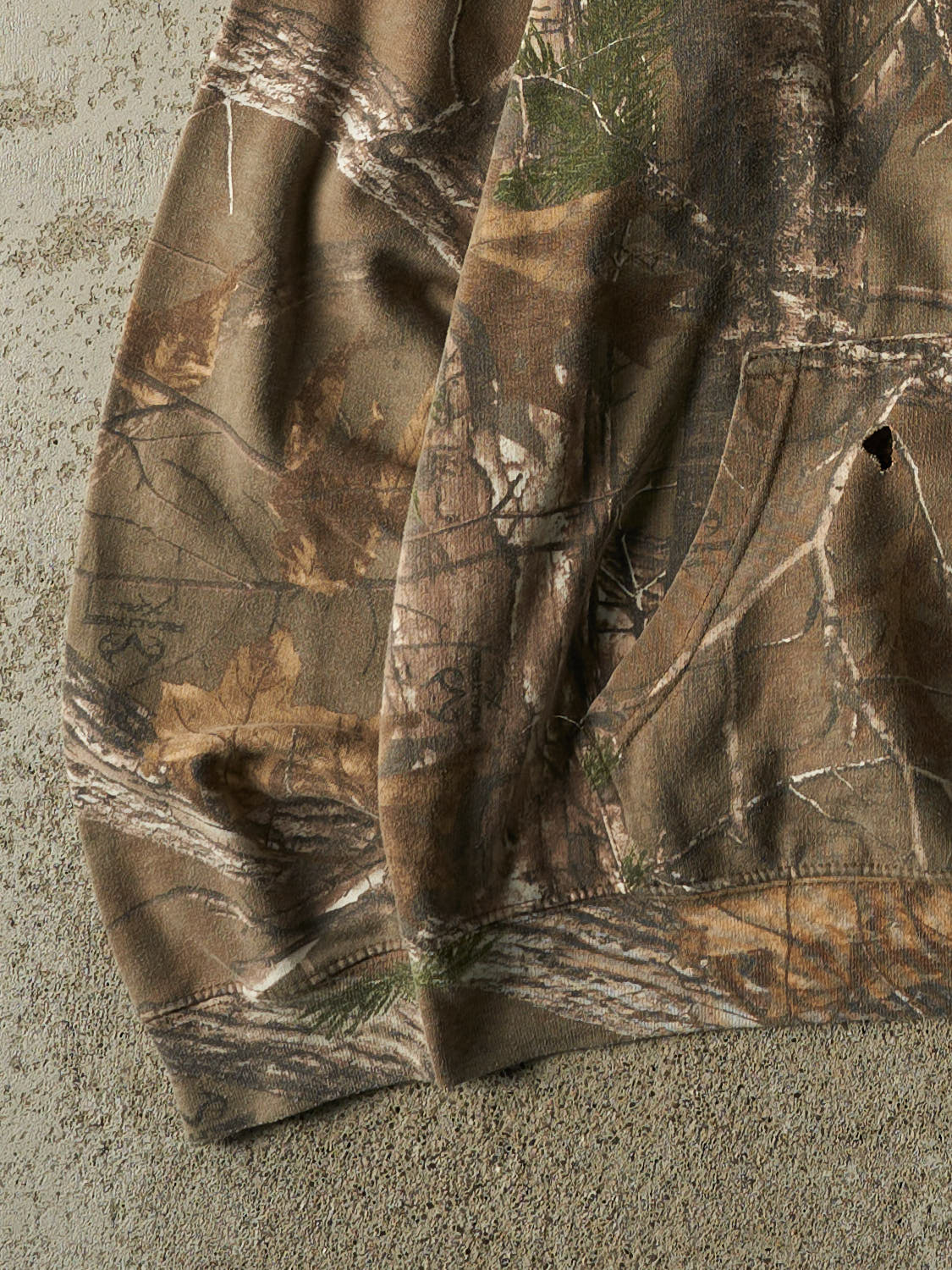 Vintage 90s Camo Realtree Hoodie (L/XL)