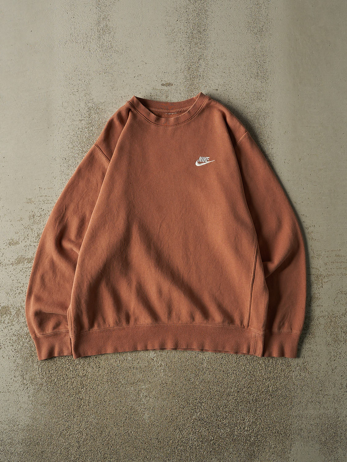 Vintage Y2K Clay Brown Nike Logo Crewneck (L/XL)