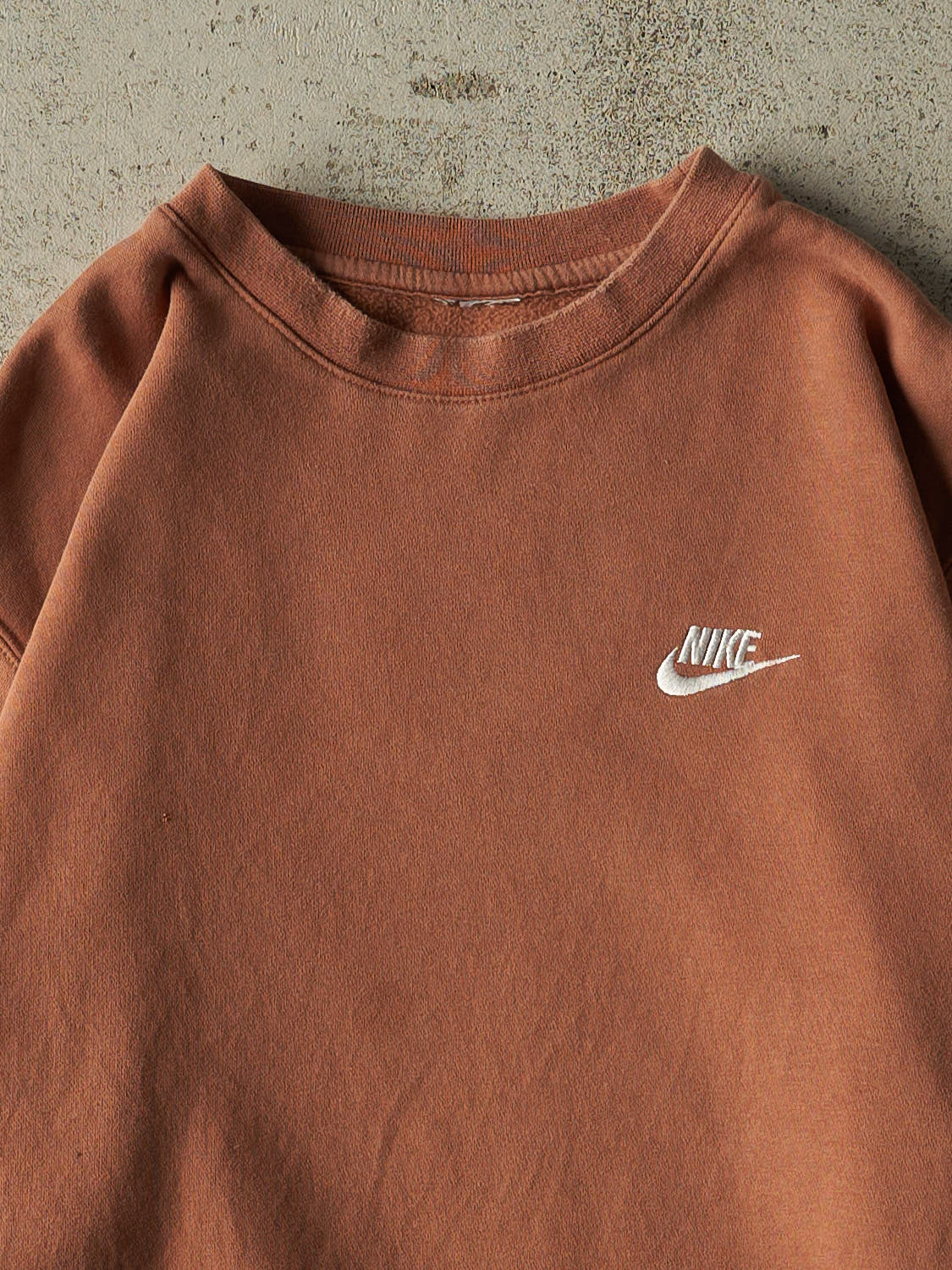 Vintage Y2K Clay Brown Nike Logo Crewneck (L/XL)
