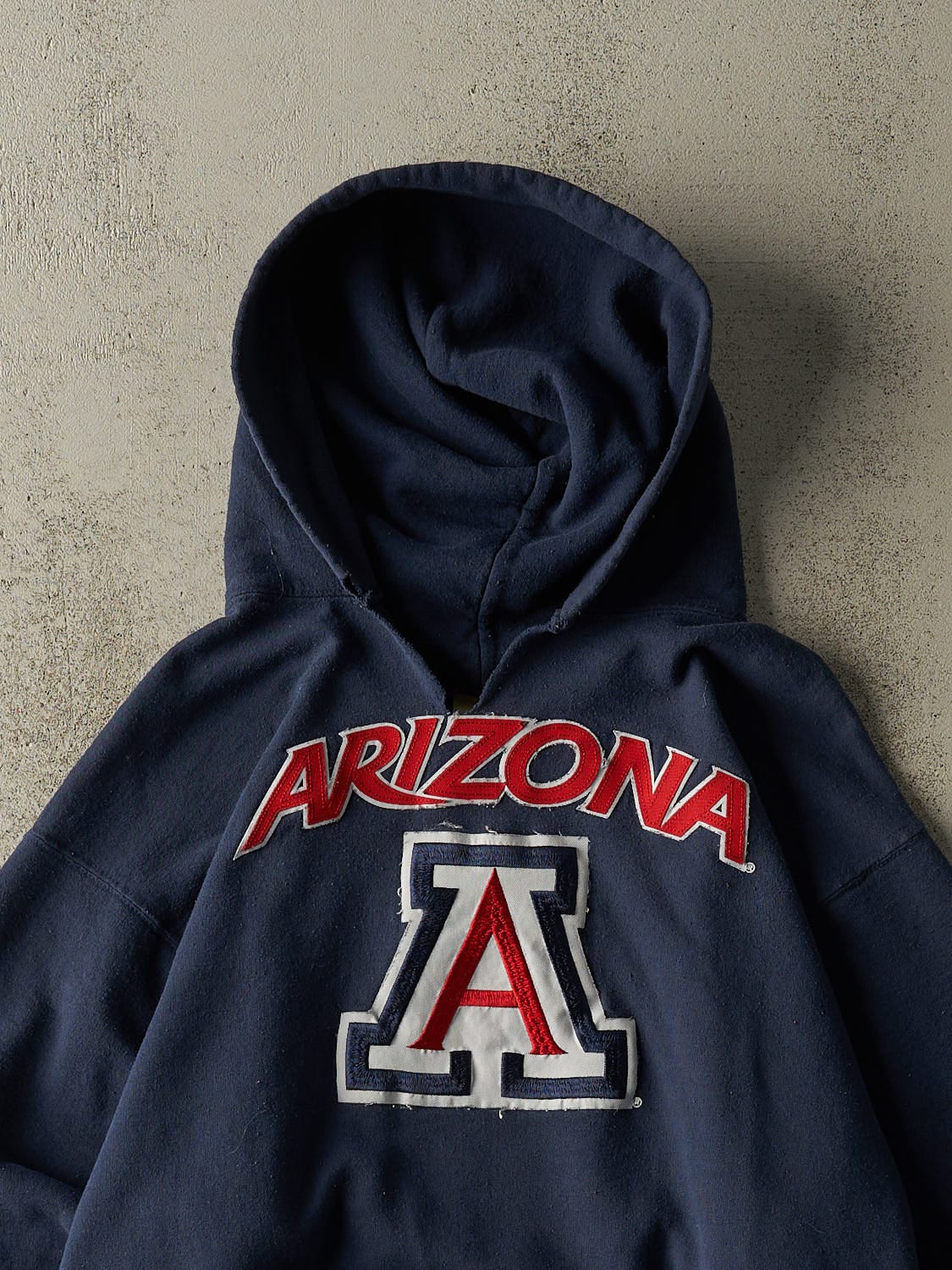 Vintage Y2K Navy Blue University of Arizona Embroidered Hoodie (M)