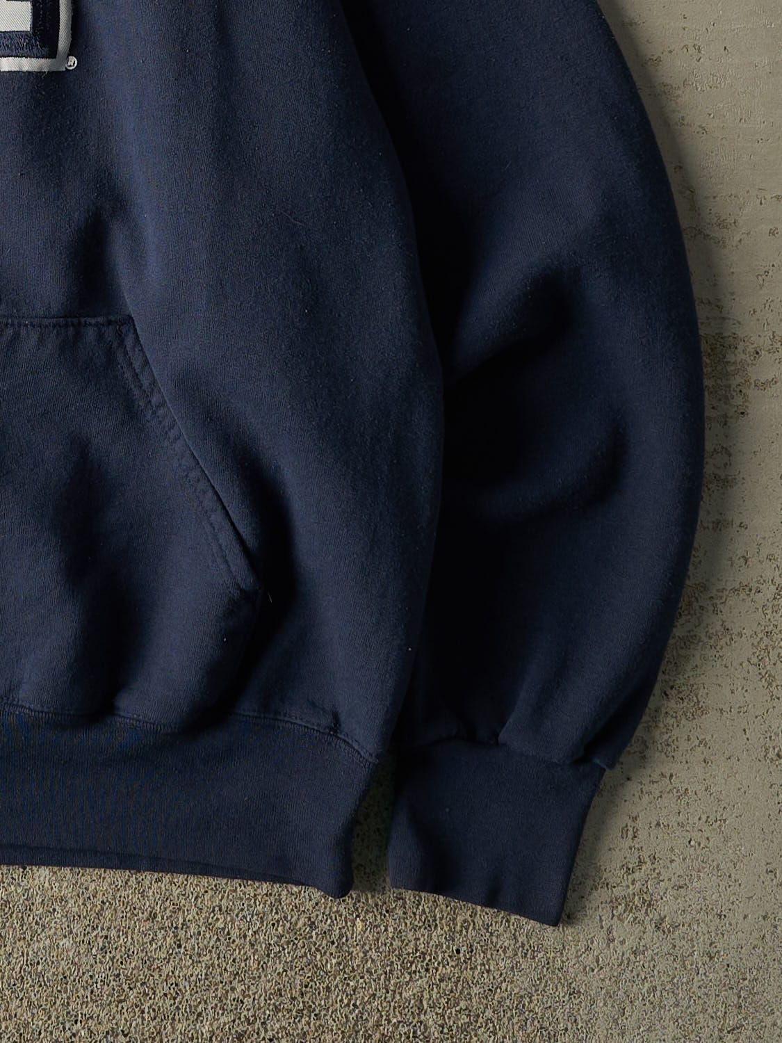 Vintage Y2K Navy Blue University of Arizona Embroidered Hoodie (M)