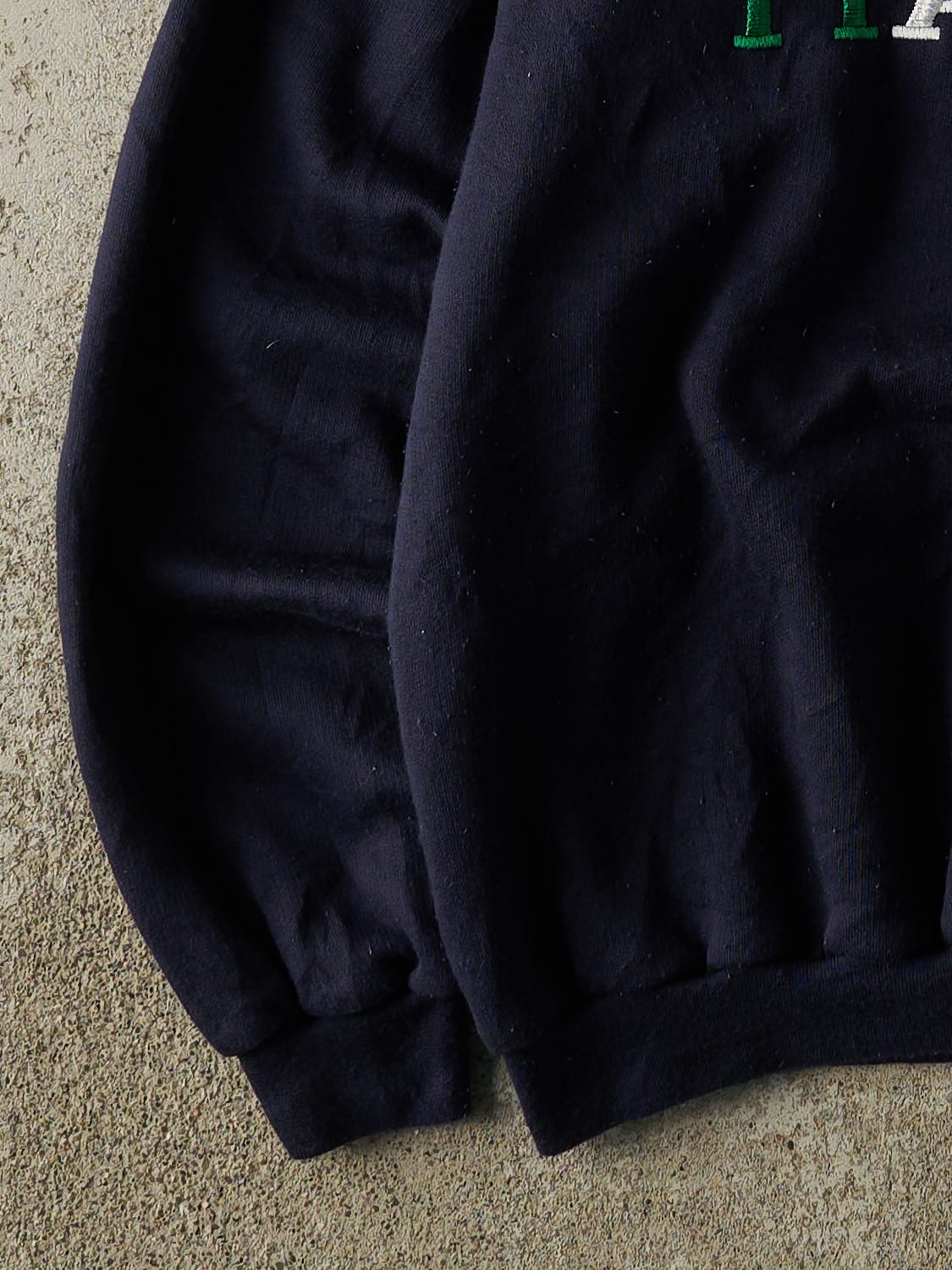 Vintage 90s Navy Blue Italia Embroidered Crewneck (M)