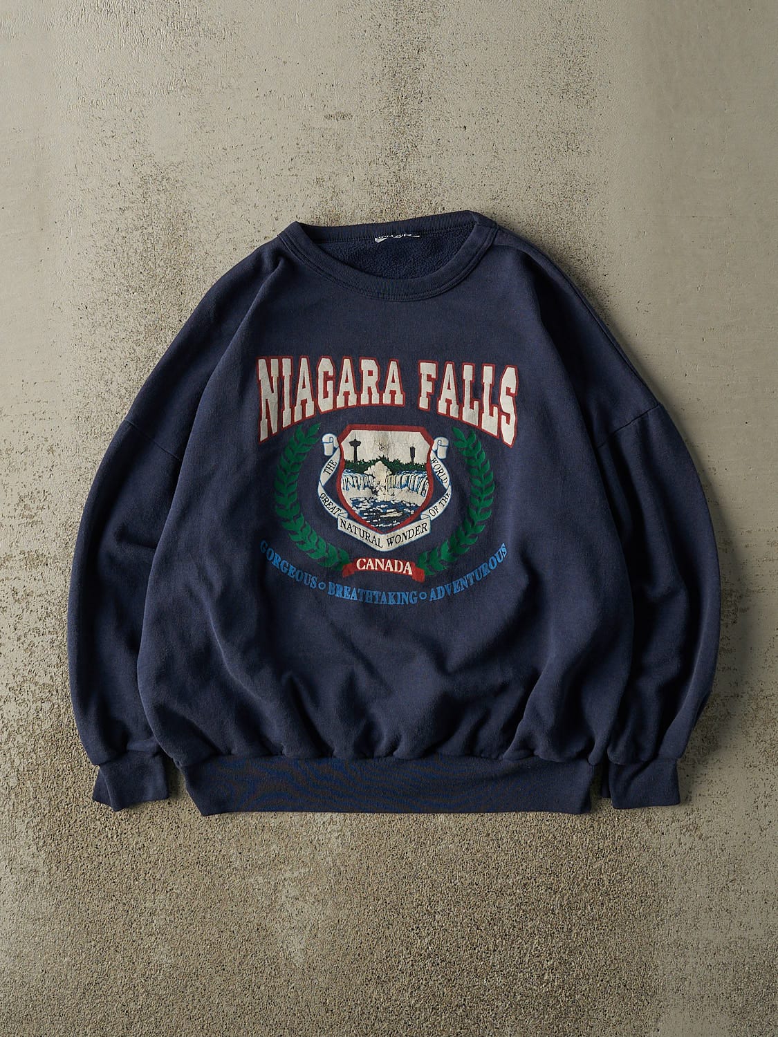 Vintage 80s Navy Blue Niagara Falls Crewneck (M/L)