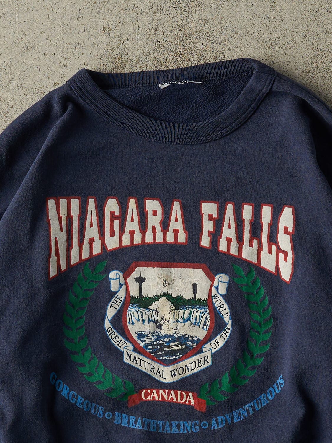 Vintage 80s Navy Blue Niagara Falls Crewneck (M/L)