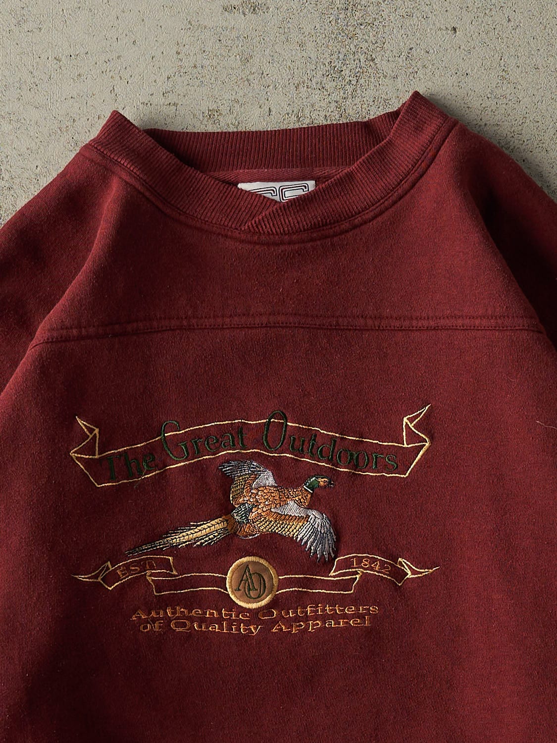 Vintage 90s Burgundy The Great Outdoors Embroidered Crewneck (M/L)