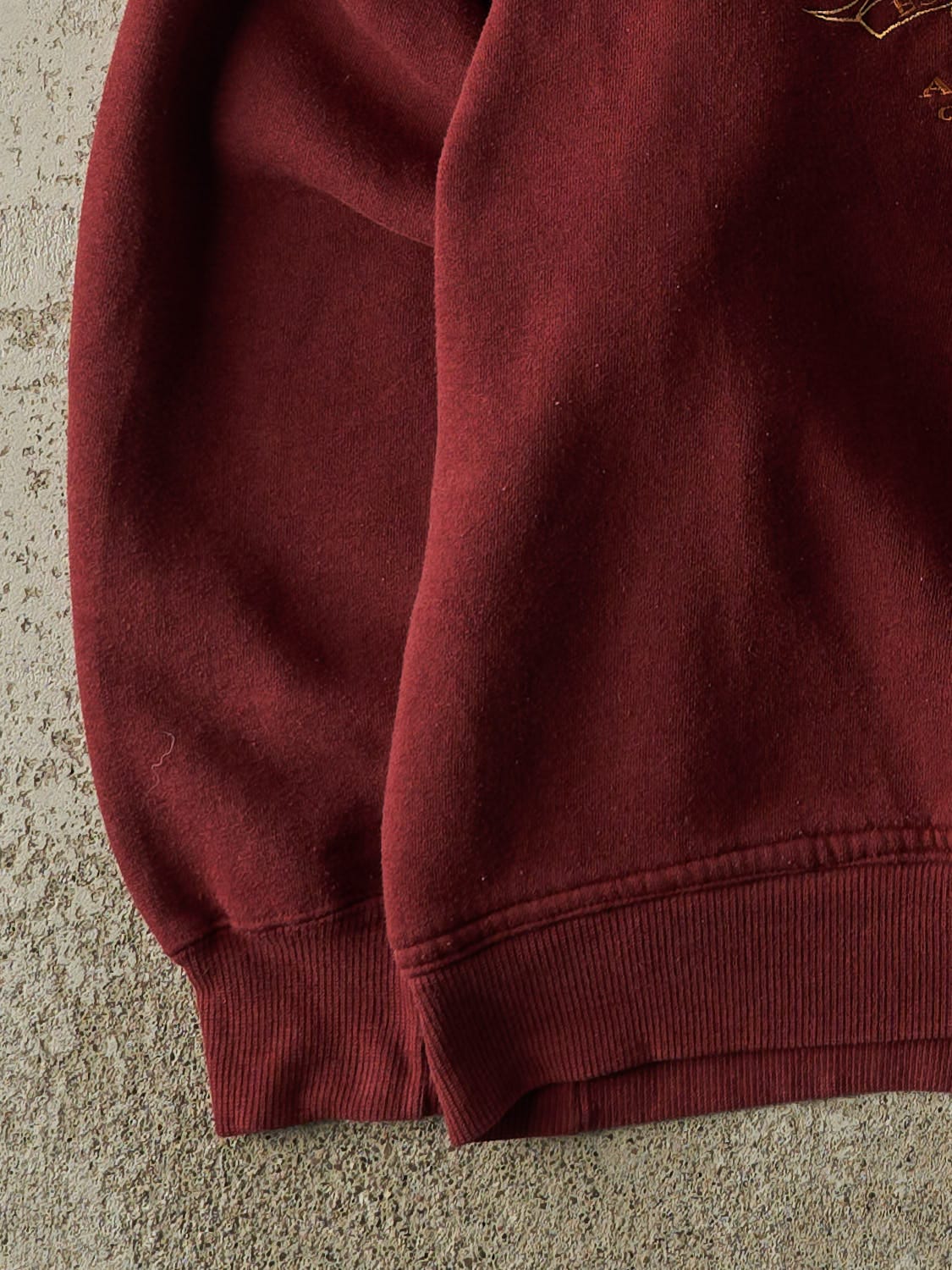 Vintage 90s Burgundy The Great Outdoors Embroidered Crewneck (M/L)