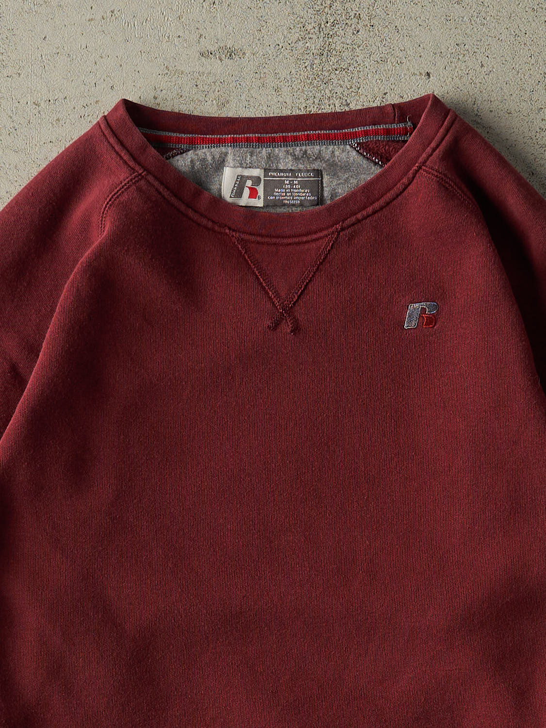 Vintage Y2K Burgundy Russell Athletic Embroidered Crewneck (M/L)