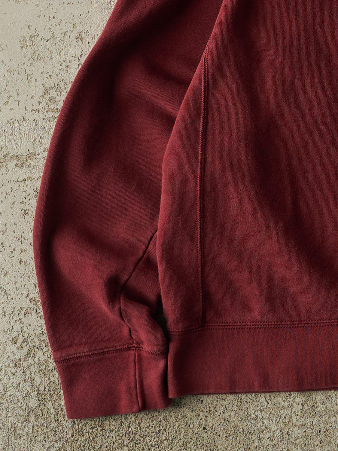 Vintage Y2K Burgundy Russell Athletic Embroidered Crewneck (M/L)