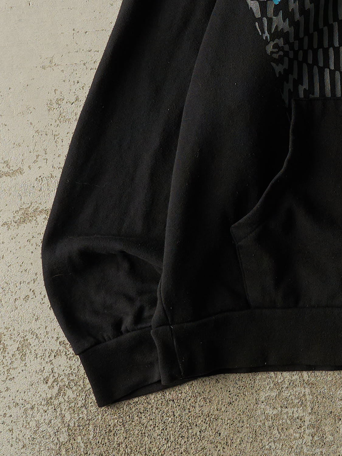 Vintage Y2K Black Volcom Zip Up Hoodie (L/XL)