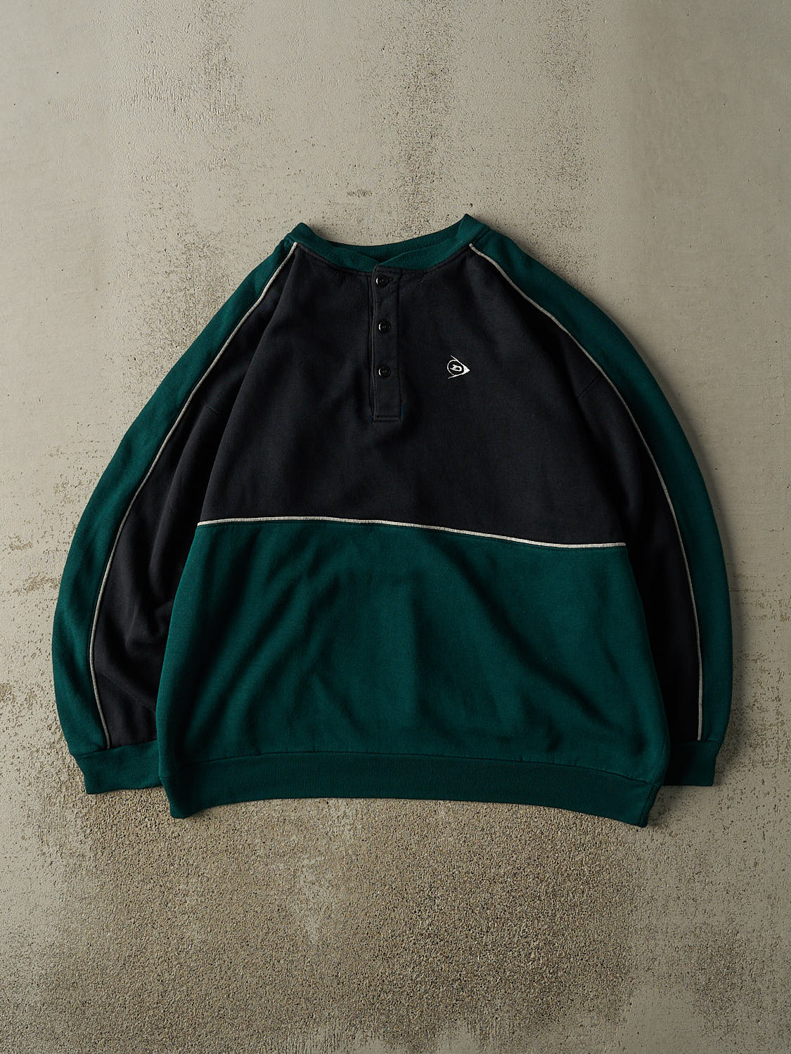 Vintage 90s Green & Black Dunlop Embroidered Quarter Button Crewneck (XXL)