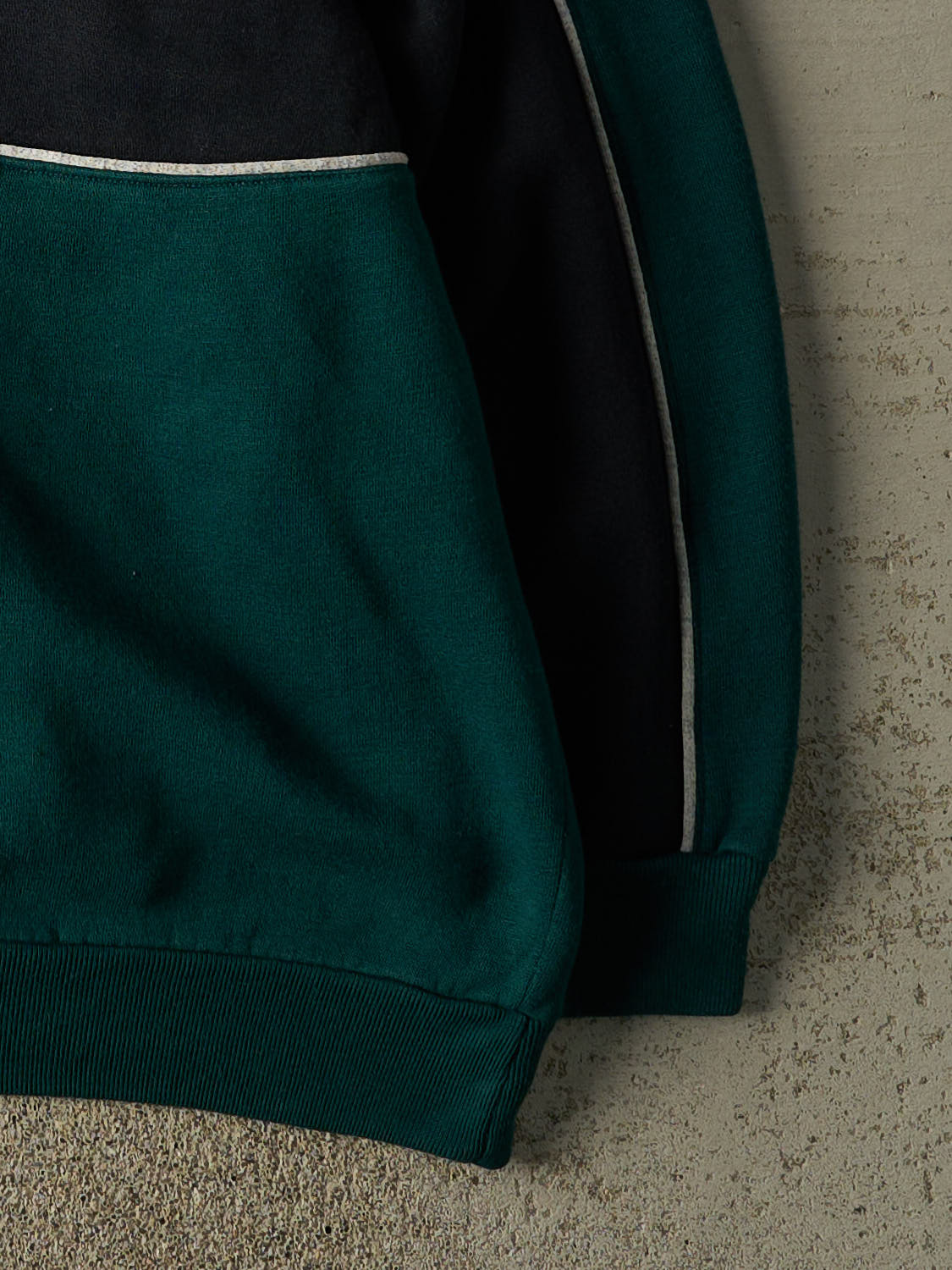 Vintage 90s Green & Black Dunlop Embroidered Quarter Button Crewneck (XXL)