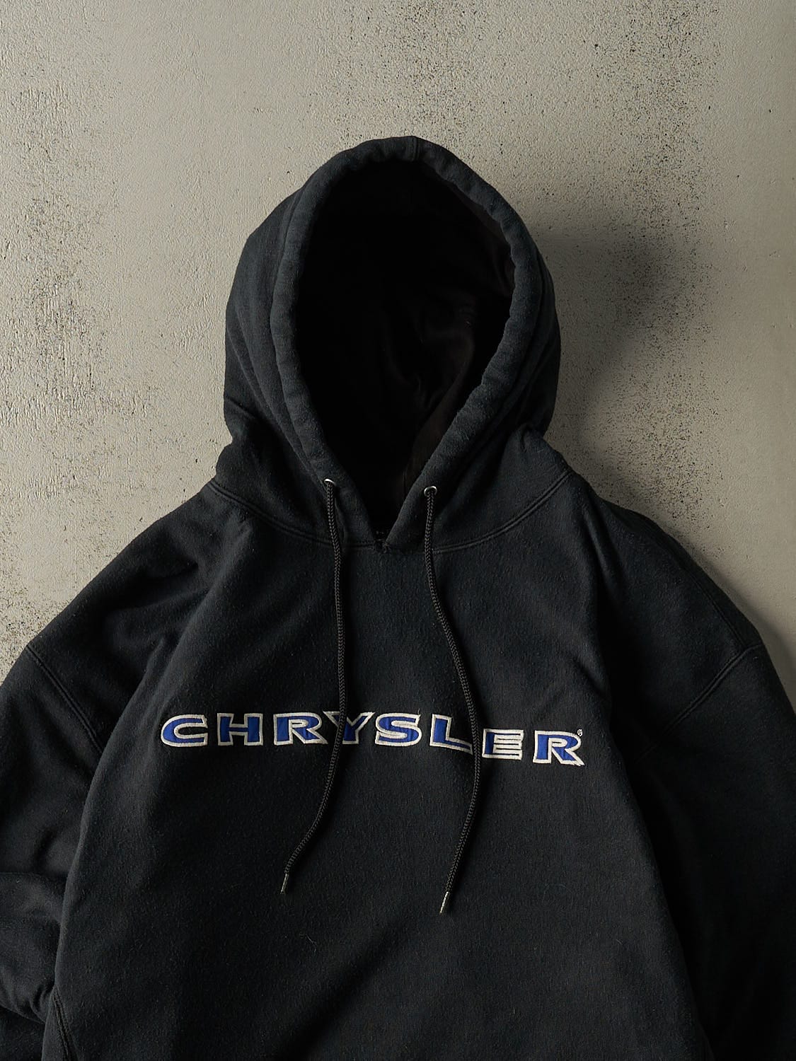 Vintage Y2K Black Chrysler Embroidered Hoodie (L/XL)