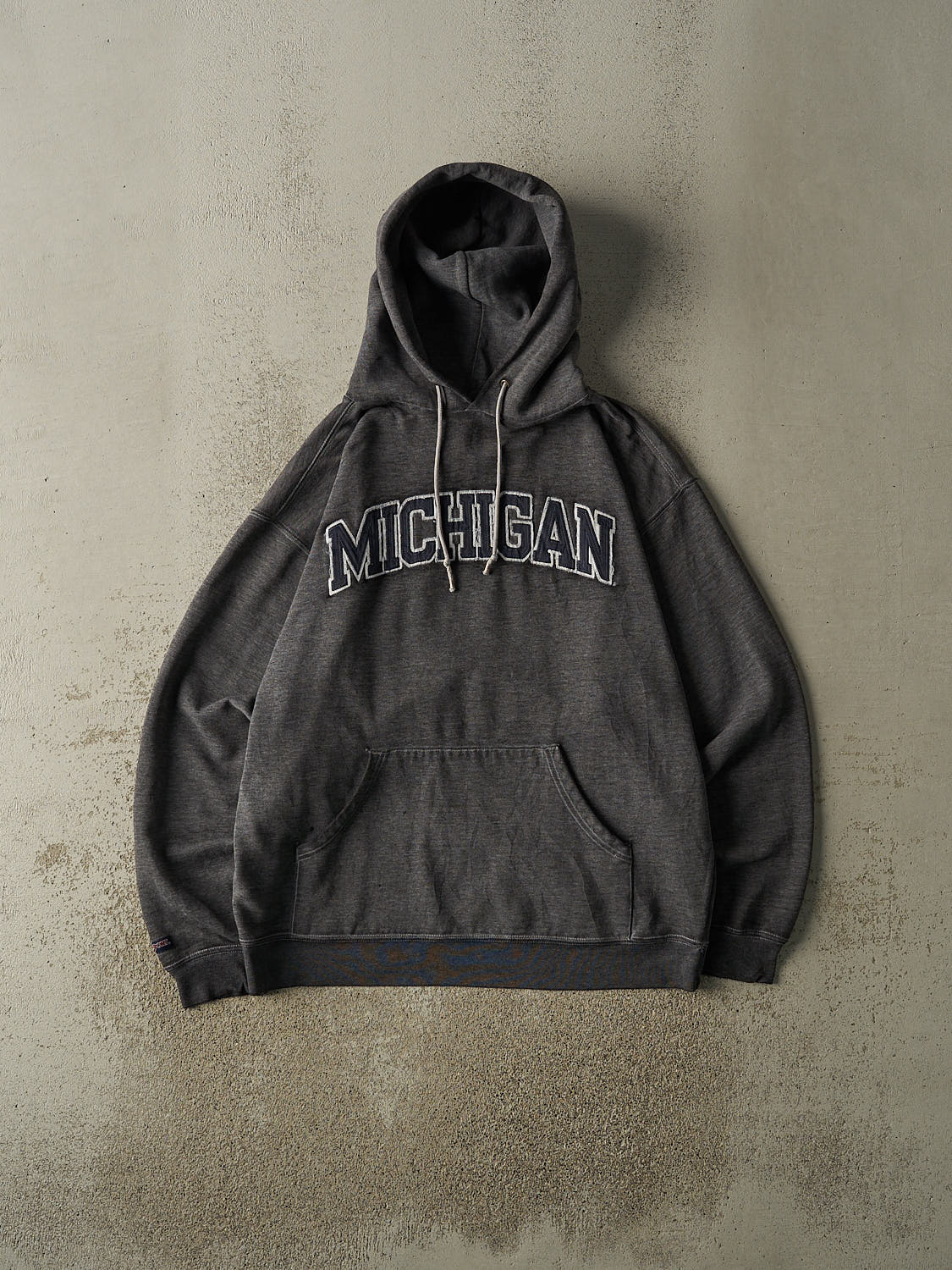 Vintage 90s Charcoal Grey Michigan Embroidered Hoodie (M/L)