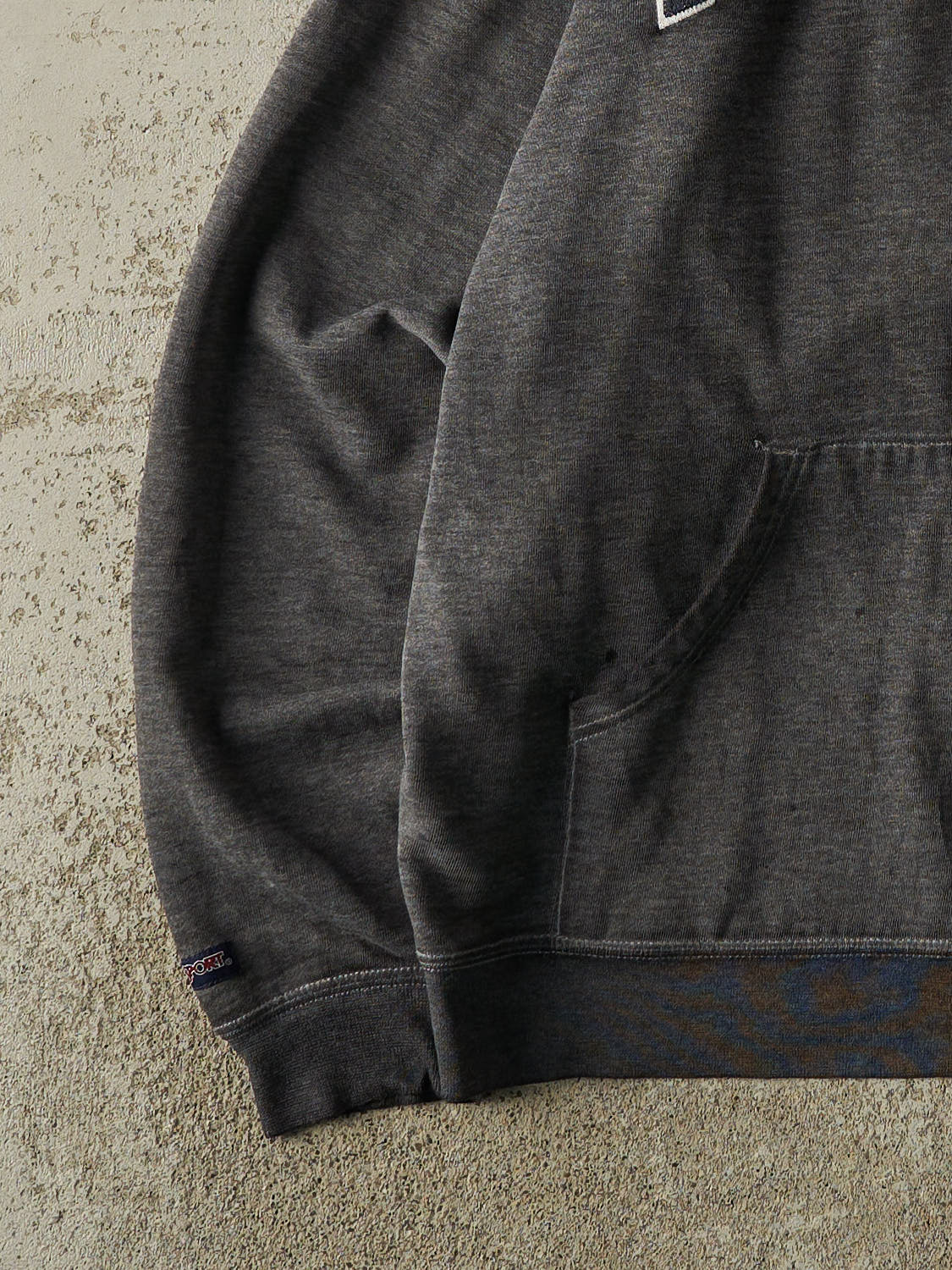 Vintage 90s Charcoal Grey Michigan Embroidered Hoodie (M/L)