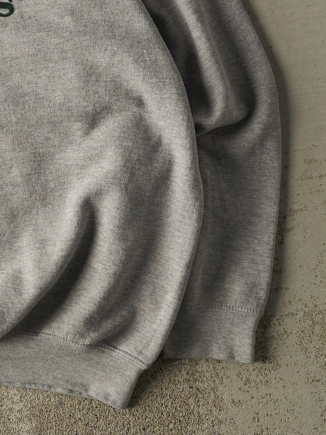 Vintage 90s Grey Hamilton Athletics Embroidered Crewneck (XXL)