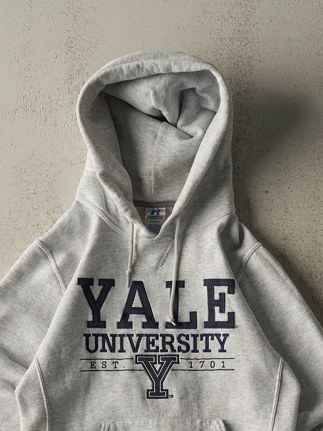 Vintage Y2K Heather Grey Russell Athletic Yale University Hoodie (XS/S)