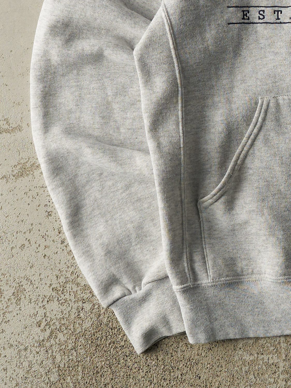 Vintage Y2K Heather Grey Russell Athletic Yale University Hoodie (XS/S)