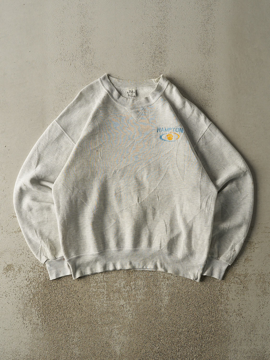 Vintage 90s Heather Grey Hampton Graphic Crewneck (L/XL)