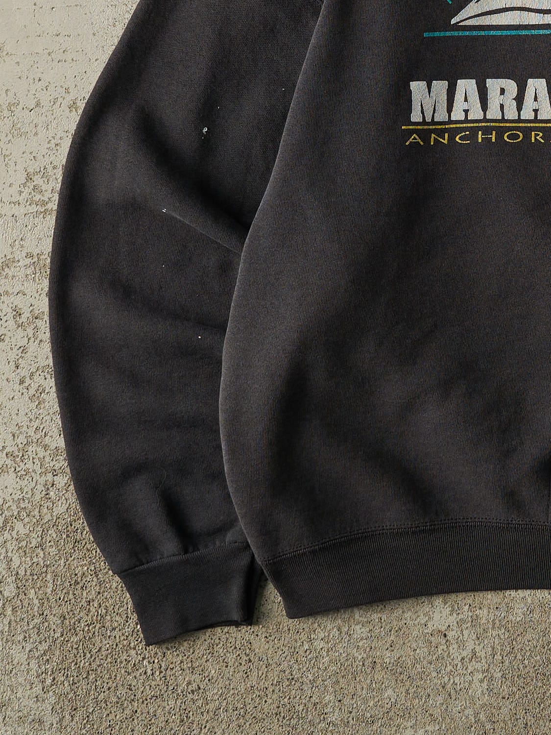 Vintage 90s Faded Black Alaska Marathon Crewneck (L/XL)