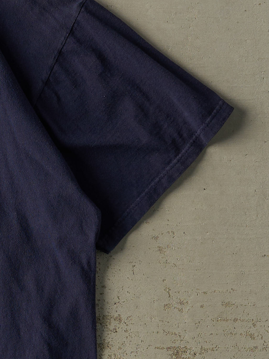Vintage 90s Navy Blue Russell Athletic Blank Tee (XXL)
